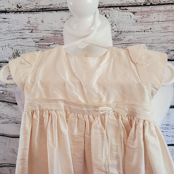 New Size 3M Silk Ivory Christening Gown - Picture 7 of 11